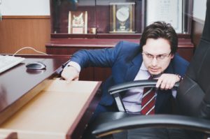 部屋が片付けられない意志薄弱マンでも簡単にできる断捨離のコツ