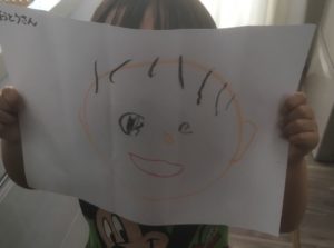子供が似顔絵を描いてくれた。