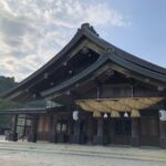島根県、出雲大社へ縁結びのためにお参りにいく